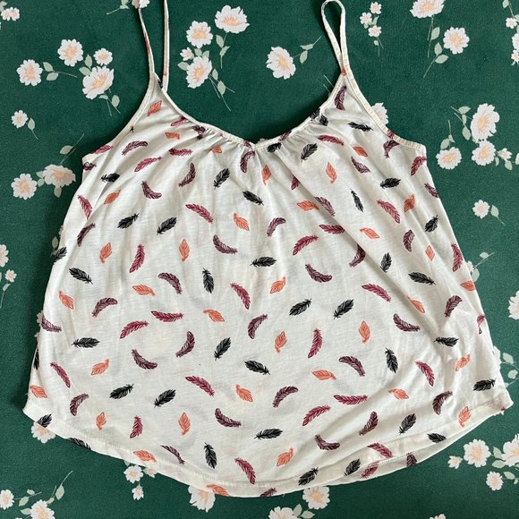 !!SOLD!! Triple Flowy Boho Tops Bundle - Picture 10 of 12